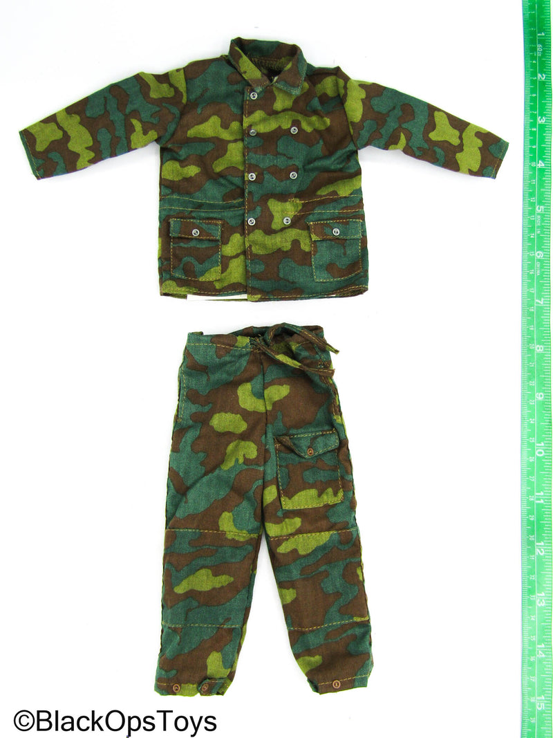Load image into Gallery viewer, WWII - German Officer - Splittermuster Camo Combat Uniform Set
