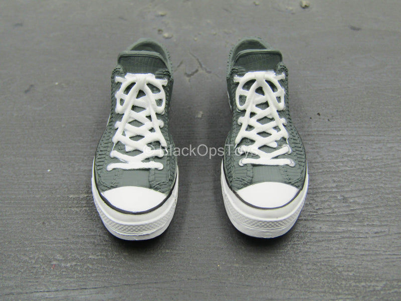 Load image into Gallery viewer, Middle-Aged Spider-Man - Chuck Taylor Shoes (Peg Type)
