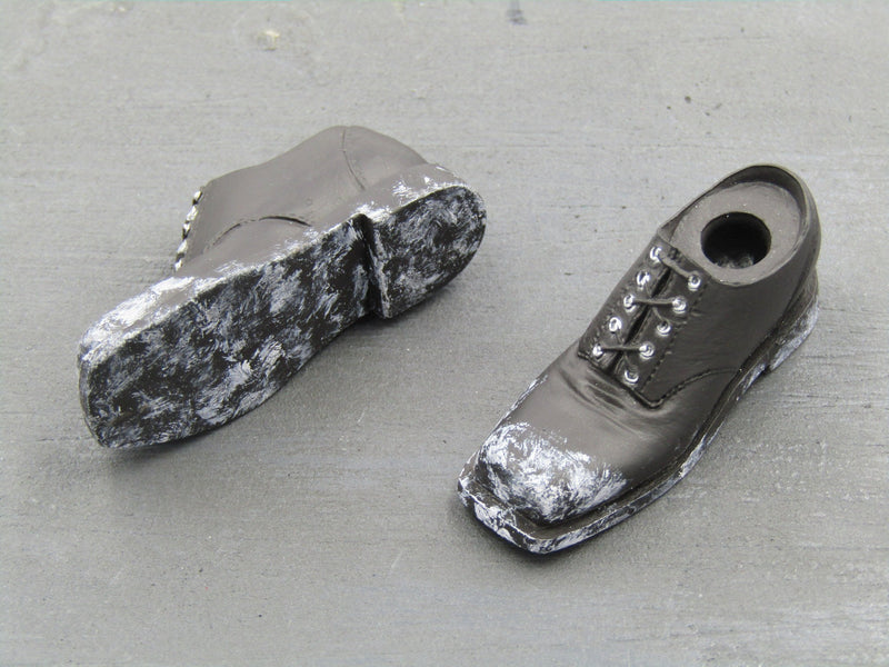 Load image into Gallery viewer, THE BUTCHER II - Scuffed Black Shoes (Peg Type)
