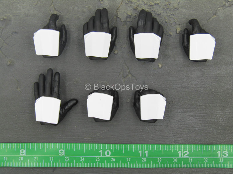 Load image into Gallery viewer, Star Wars - Jet Trooper - White &amp; Black Gloved Hand Set

