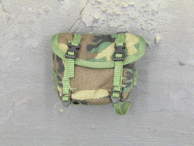 Load image into Gallery viewer, POUCH - Woodland Butt Pack w/Buckles
