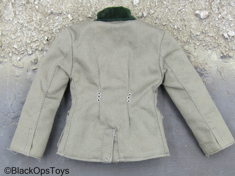 Load image into Gallery viewer, WWII - German Gebirgs Division - Green Combat Jacket
