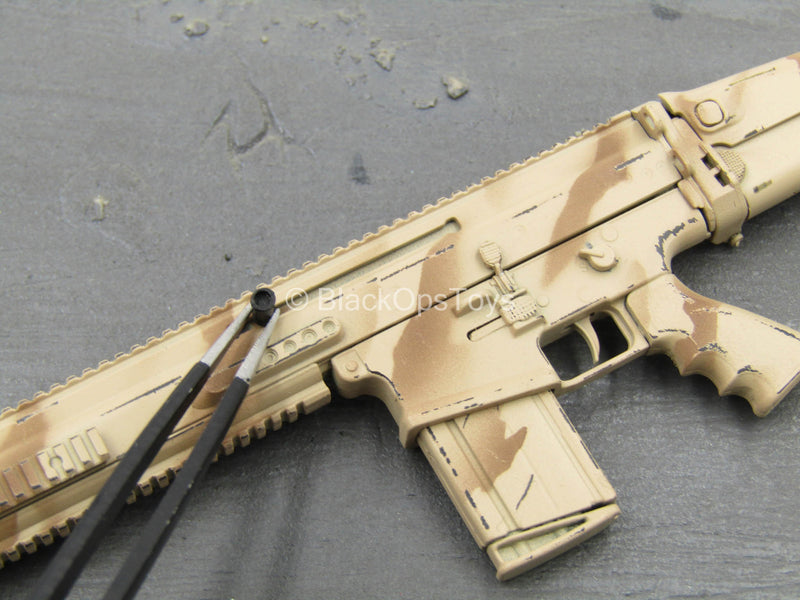 Load image into Gallery viewer, RIFLE - Striped Desert Camo Scar-H w/Folding &amp; Extending Stock
