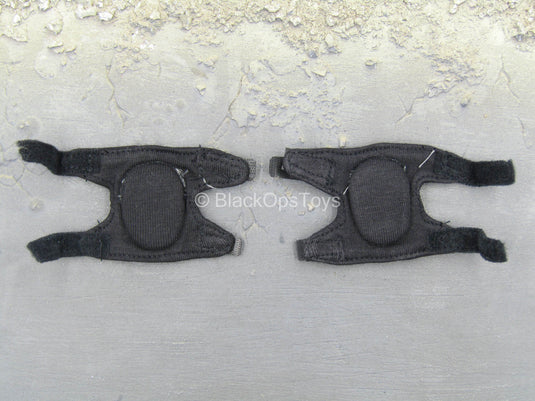 Black Knee Pads (x2)