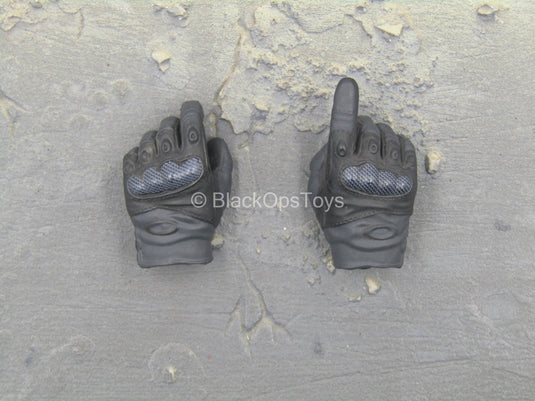 SAD Field Raid Exclusive - Black Gloved Hand Set