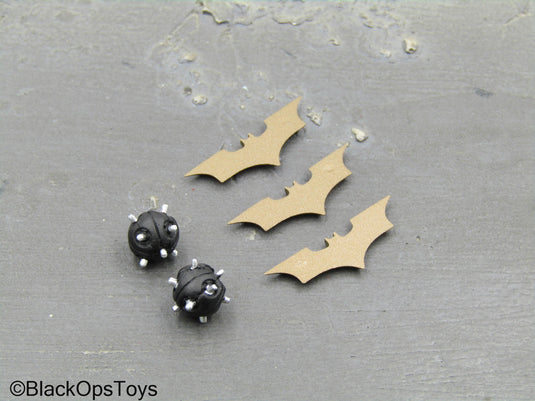 DX Batman - Batarang & Grenade Set