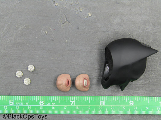 DX Batman - Masked Sonar Head Sculpt w/Extra Mouth & Light Up Eyes