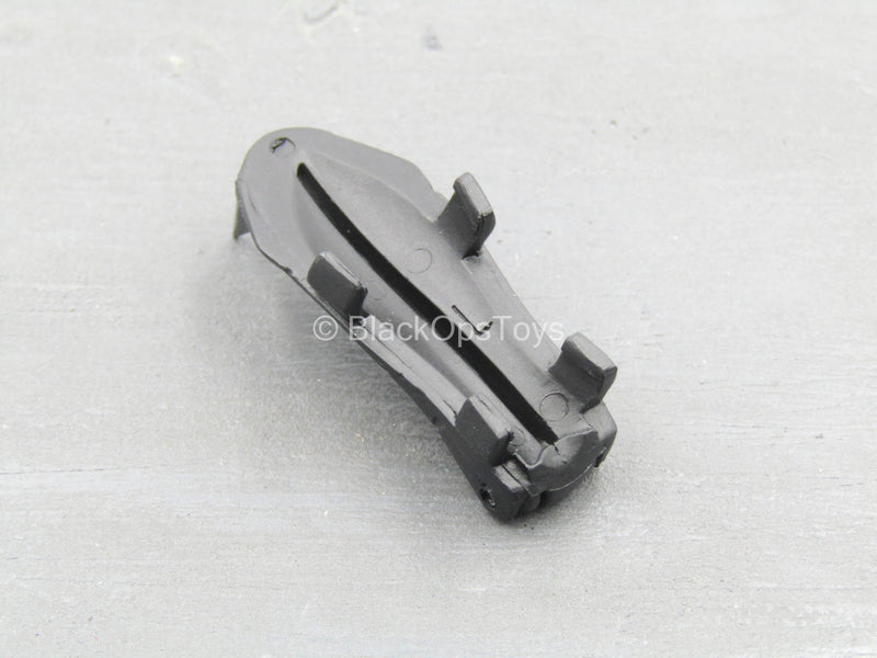 Load image into Gallery viewer, GI JOE - Snake Eyes - Forearm Armor w/Hidden Blades
