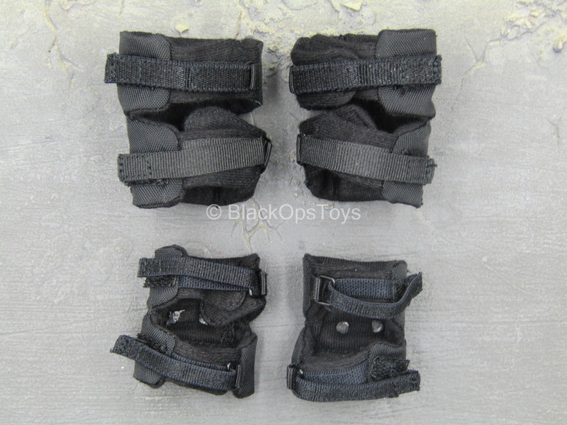 Load image into Gallery viewer, Operation Urban Warrior 99 - Black Knee &amp; Elbow Pad Set
