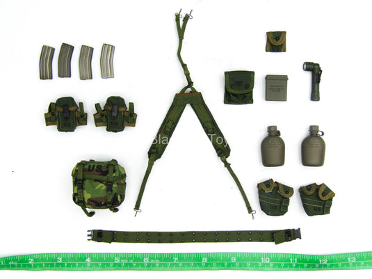 Operation Urban Warrior 99 - Green LC2 Harness & Pouch Set