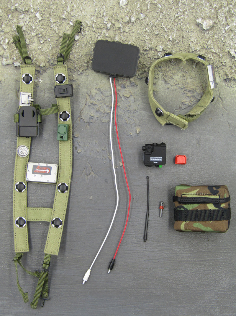 Load image into Gallery viewer, US Marine Gunnery Sergeant Crews - MILES Laser System w/Gear Set
