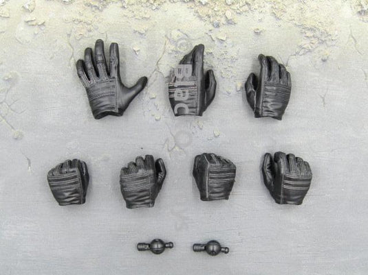 Star Wars Episode VII - Kylo Ren - Gloved Hands w/Wrist Pins