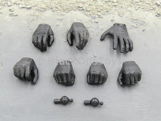 Star Wars Episode VII - Kylo Ren - Gloved Hands w/Wrist Pins