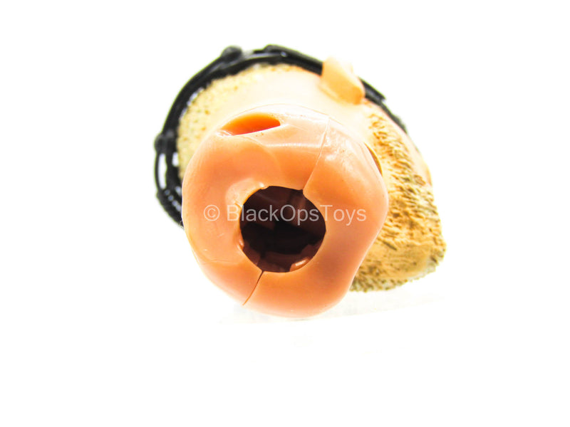 Load image into Gallery viewer, Tears Of The Sun - Lt Waters - Male Head Sculpt w/Radio &amp; Ear Piece
