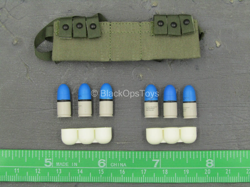 Load image into Gallery viewer, US Marine Gunnery Sergeant Crews - 40mm Grenade Set w/Pouches
