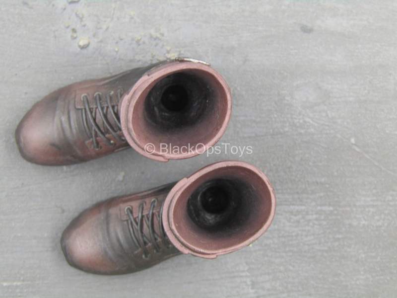 Load image into Gallery viewer, The Mechanical - Brown Boots (Peg Type)
