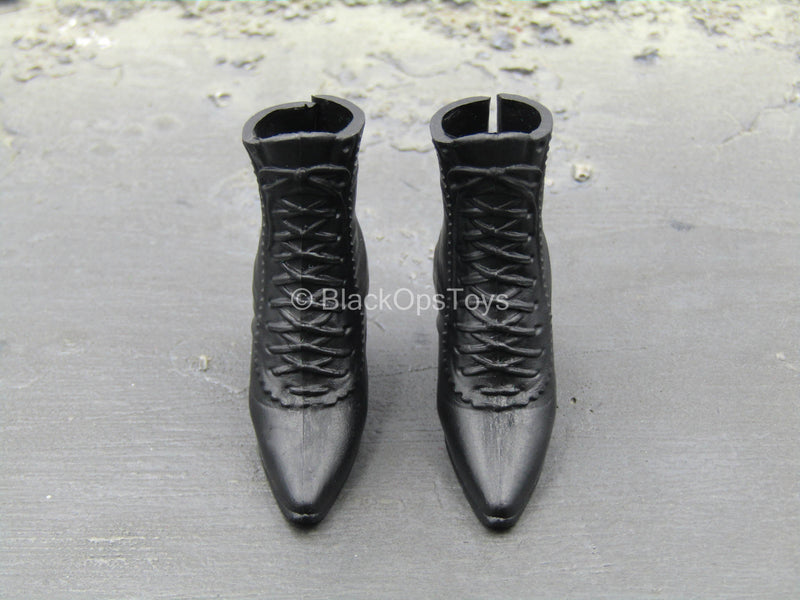 Load image into Gallery viewer, Harry Potter - Black High Heel Boots (Foot Type)(READ DESC)
