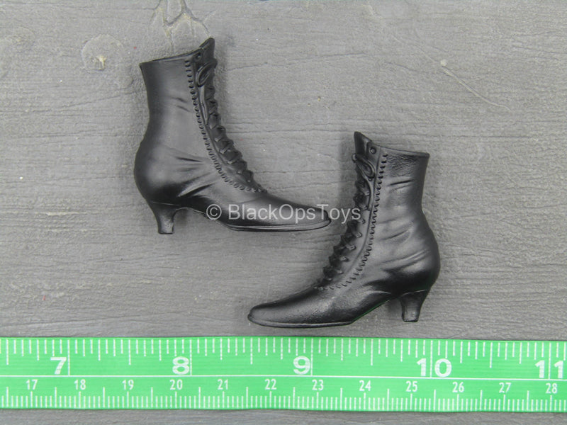 Load image into Gallery viewer, Harry Potter - Black High Heel Boots (Foot Type)(READ DESC)
