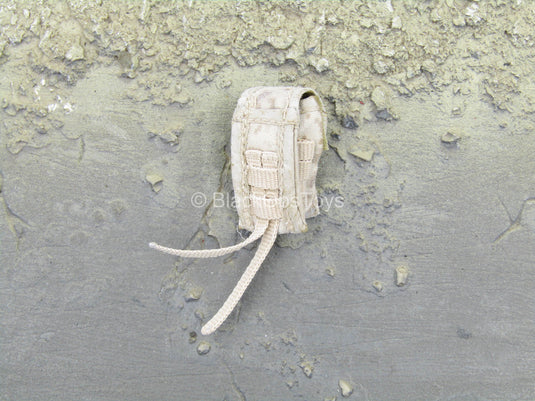 NSW Winter Warfare - AOR1 Snow Camo MOLLE Pouch