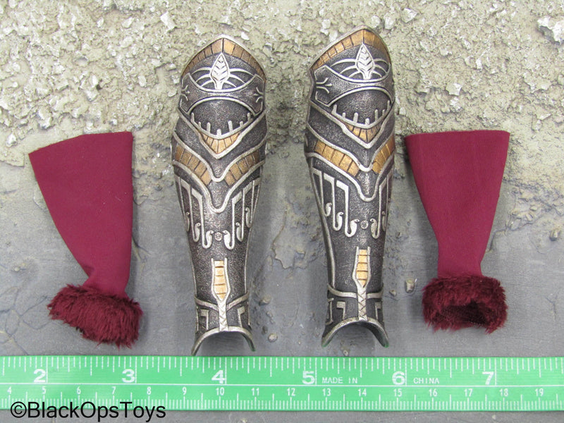 Load image into Gallery viewer, Osiris - Green Ver. - Leg Armor w/Red Sleeves
