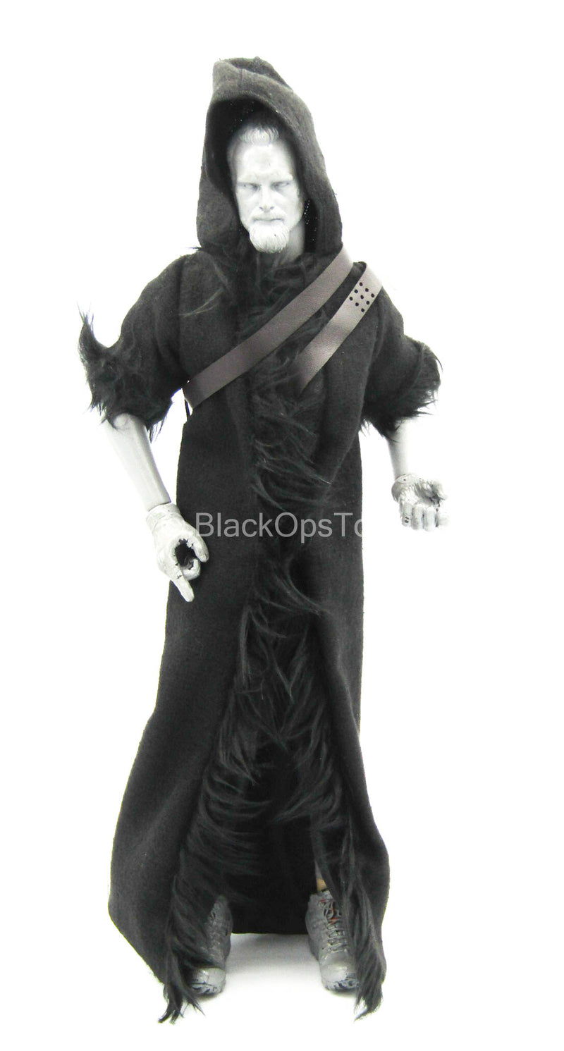 Load image into Gallery viewer, Black Cloak w/Fur
