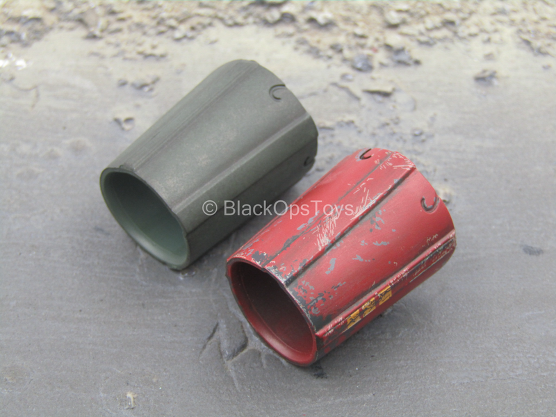 Load image into Gallery viewer, Star Wars - Solo Mudtrooper - Wrist Gauntlets
