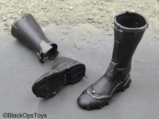 GI Joe - Snake Eyes - Armored Boots w/Shin Guards (Peg Type)