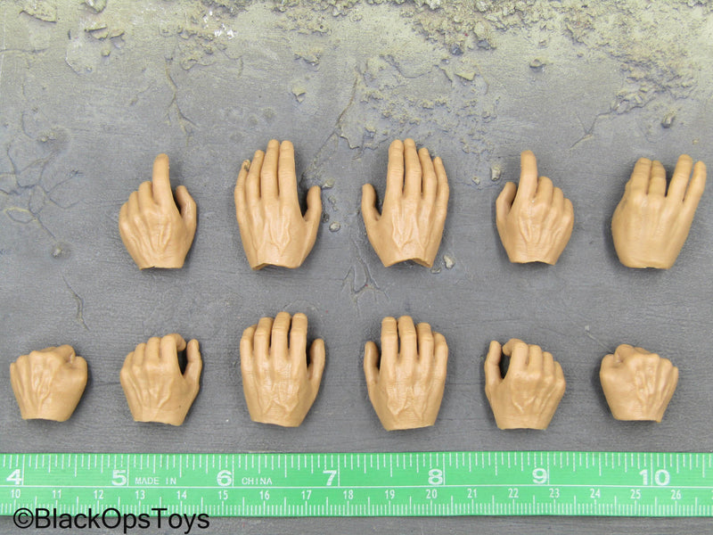 Load image into Gallery viewer, The Flash Barry Allen - Male Hand Set
