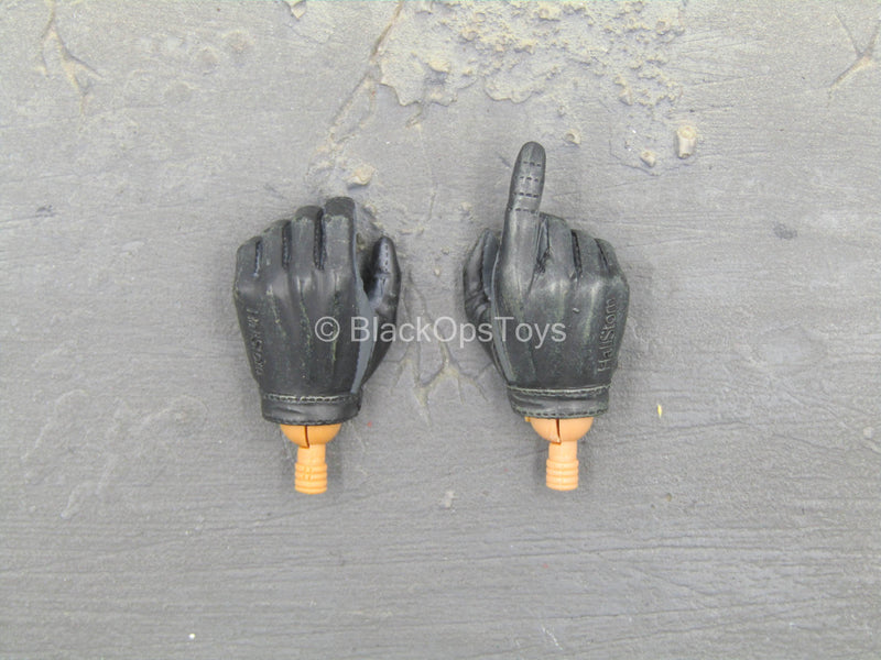 Load image into Gallery viewer, HALO UDT Jumper - Black Gloved Hand Set
