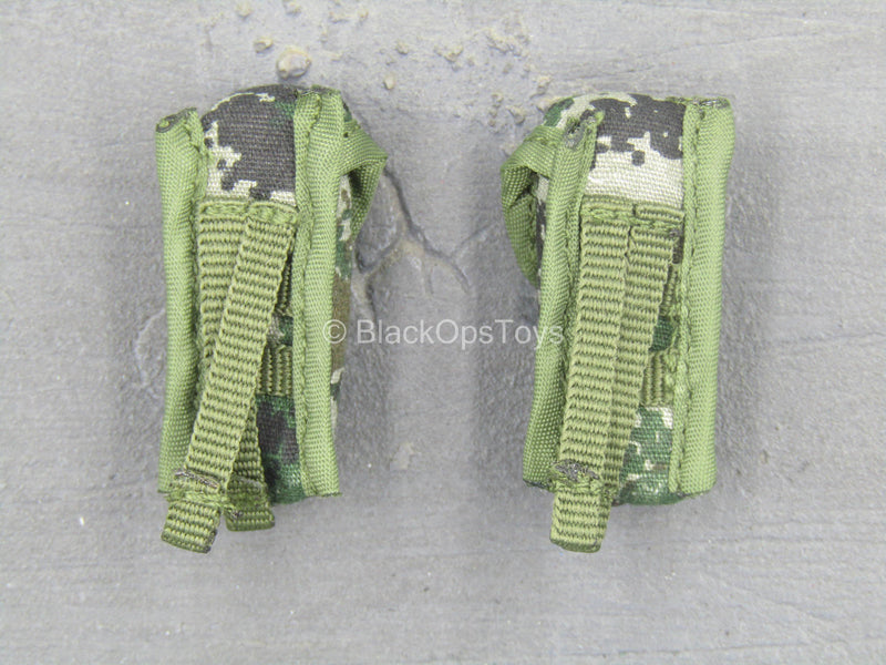 Load image into Gallery viewer, Chinese Special Forces - Type 07 Camo 5.56 Magazine Pouch (x2)
