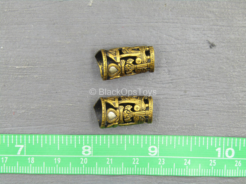 Load image into Gallery viewer, Bastet The Cat - Black Ver. - Female Wrist Cuffs
