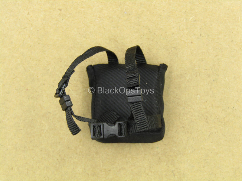 Load image into Gallery viewer, 1/12 - Black Skull Death Brigade - Black Backpack
