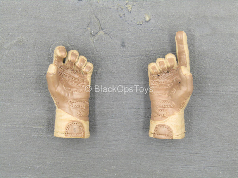 Load image into Gallery viewer, Special Force - Mountain Sniper - Brown &amp; Tan Gloved Hand Set
