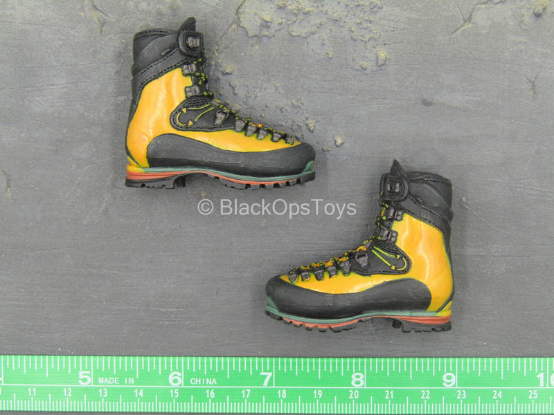 Load image into Gallery viewer, Special Force - Mountain Sniper - Black &amp; Orange Boots (Peg Type)
