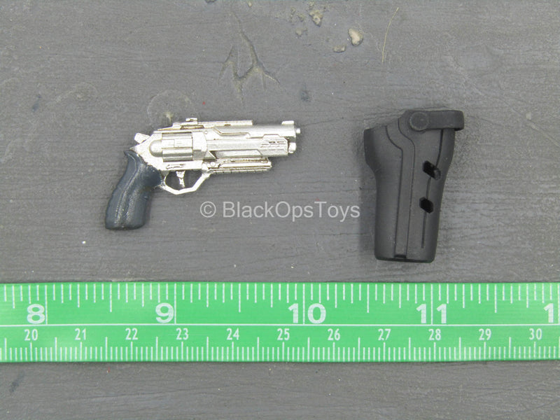 Load image into Gallery viewer, Cpl. Joel Hagan White Ver. - TR-1 Revolver w/Holster
