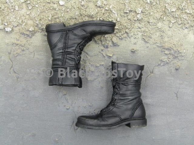 Load image into Gallery viewer, GI JOE - Joe Colton - Black Combat Boots (Peg Type)
