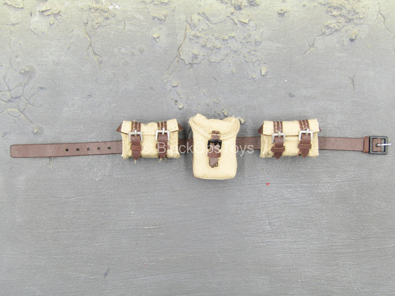 Load image into Gallery viewer, WWII - Battle Of Philippines - Utility Belt Set
