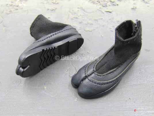 WWII - Battle Of Philippines - Black Shoes (Foot Type)