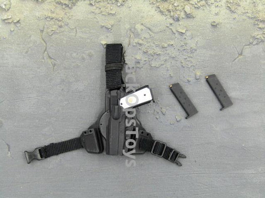 GI JOE - Joe Colton - Pistol w/Pearl Grips & Left Side Holster
