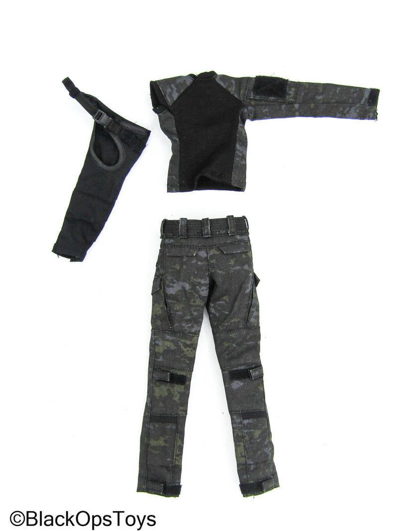 Load image into Gallery viewer, Task Force 58 CPO Erica Storm - Black Multicam Uniform Set w/Arm Sleeve

