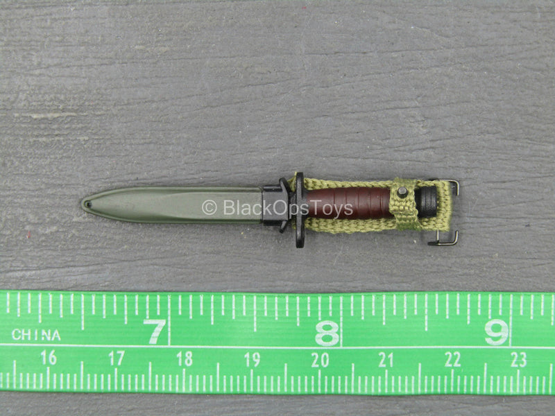 Load image into Gallery viewer, WWII - US 2nd Ranger Battalion - Metal Bayonet w/Sheath
