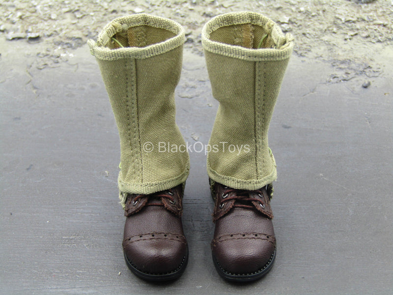 Load image into Gallery viewer, WWII - US 2nd Ranger Battalion - Brown Leather Like Boots (Foot Type)
