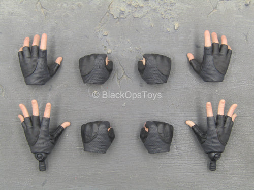 Spiderman Stealth Suit - Black Fingerless Gloved Hand Set