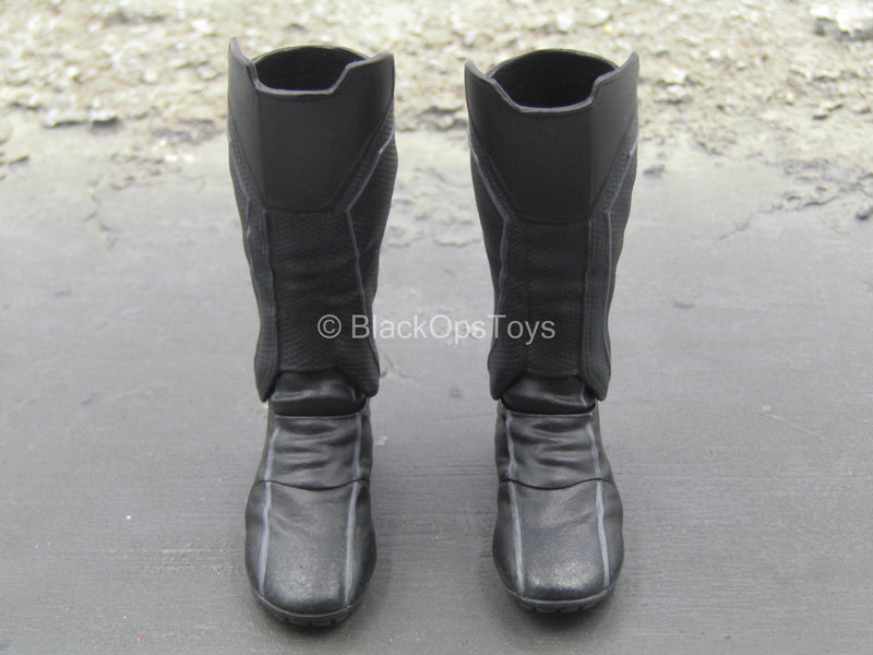 Load image into Gallery viewer, Spiderman Stealth Suit - Black Boots w/Movement (Peg Type)
