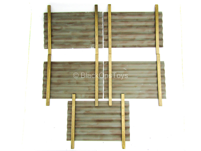 Load image into Gallery viewer, Metal &amp; Wood Panel Fencing (x5)
