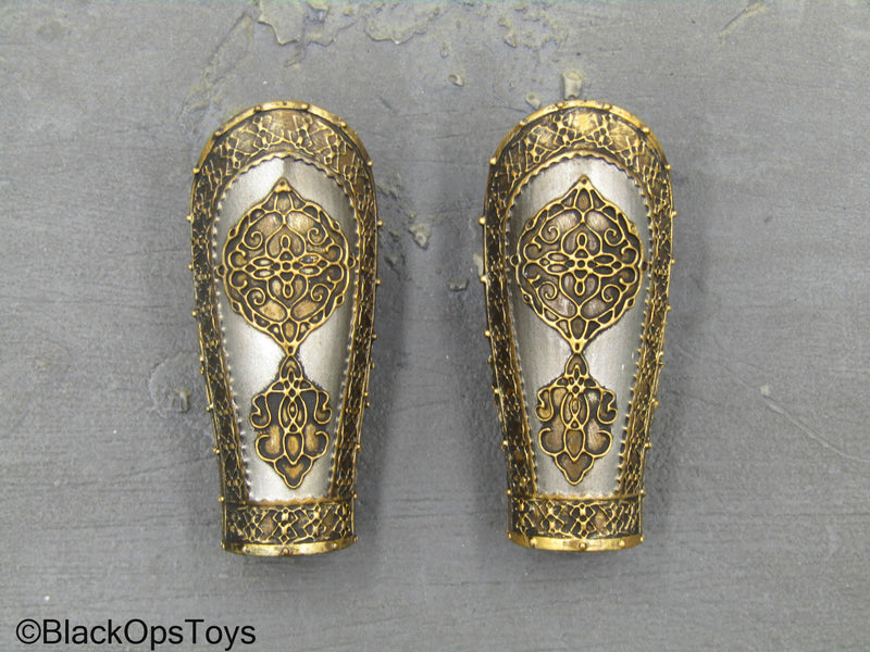Load image into Gallery viewer, Ottoman Empire General - Metal Silver &amp; Gold Like Wrist Gauntlets
