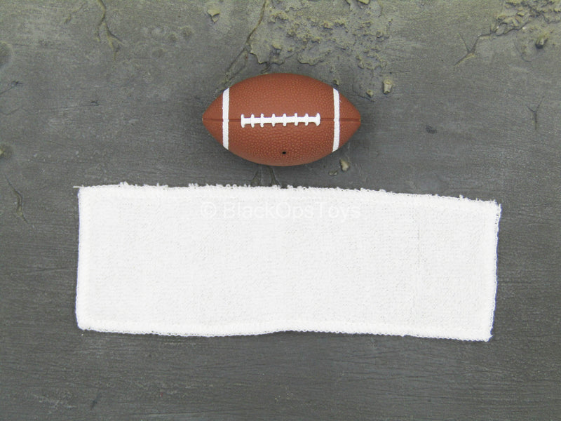 Load image into Gallery viewer, G.I. Joe Football - Football w/Towel
