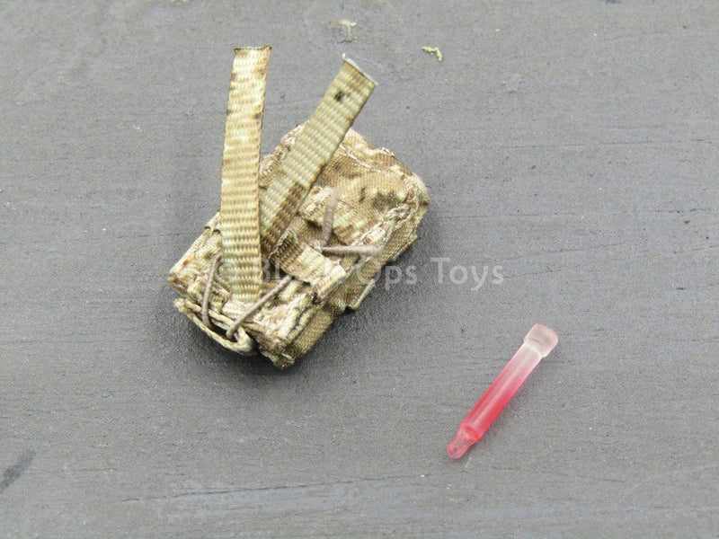 Load image into Gallery viewer, U.S. Navy Seal - AOR Camo Pouch &amp; Red Glow Stick
