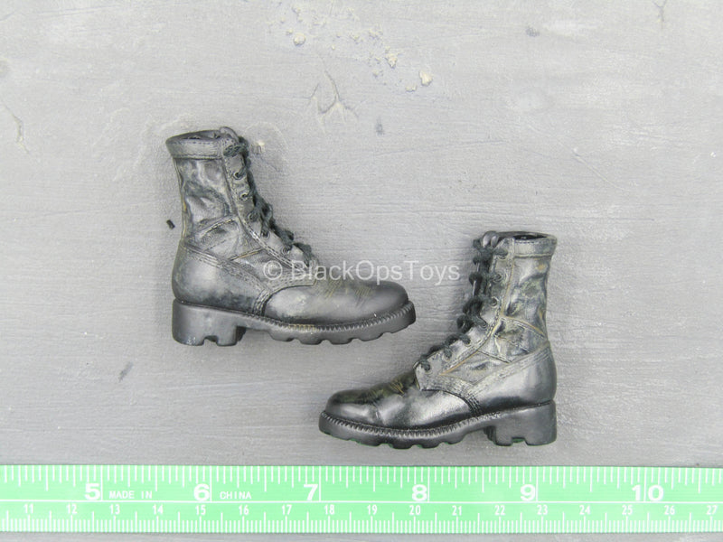Load image into Gallery viewer, U.S. Navy Seal - Night Ops Jumper - Black Boots (Foot Type)
