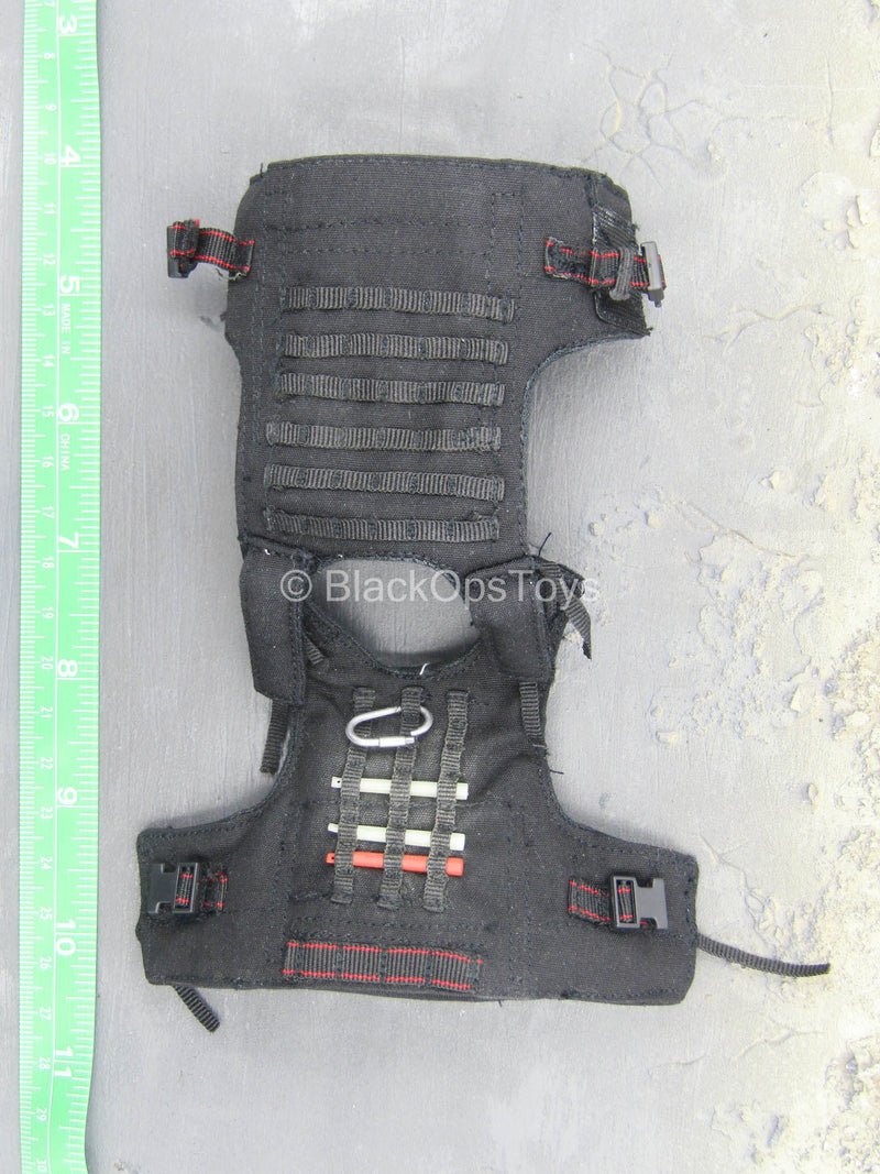 Load image into Gallery viewer, U.S. Navy Seal - Night Ops Jumper - Spear Vest w/Glowstick Set
